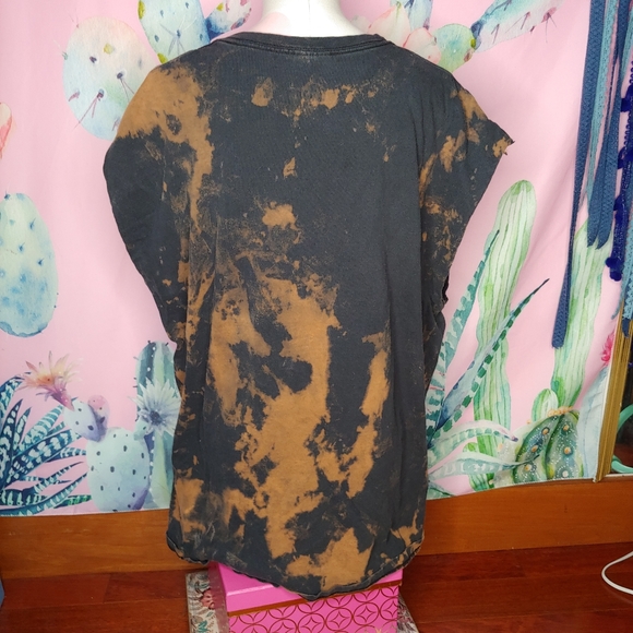 Mens • Unisex • Guitar Hero Cut Off Muscle Tank Top XL - Picture 2 of 10